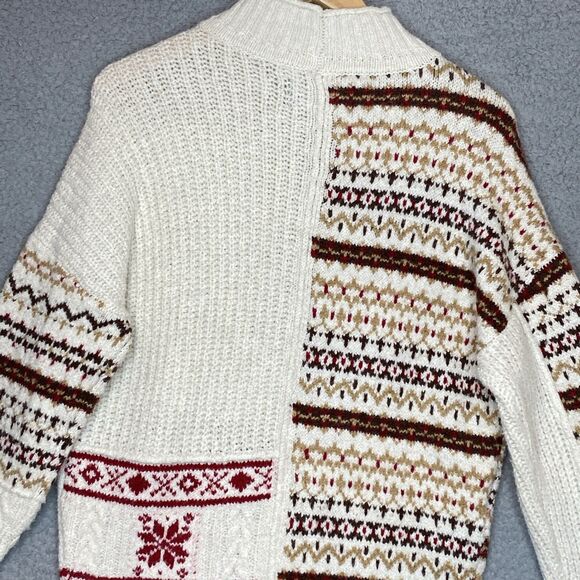 American Eagle Fair Isle Snowflake Vintage Sweater Red Holiday Winter Christmas - Picture 9 of 14